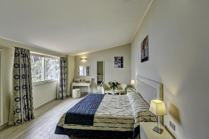 Imagen de la habitación del Hotel Palazzo Santa Caterina. Foto 3