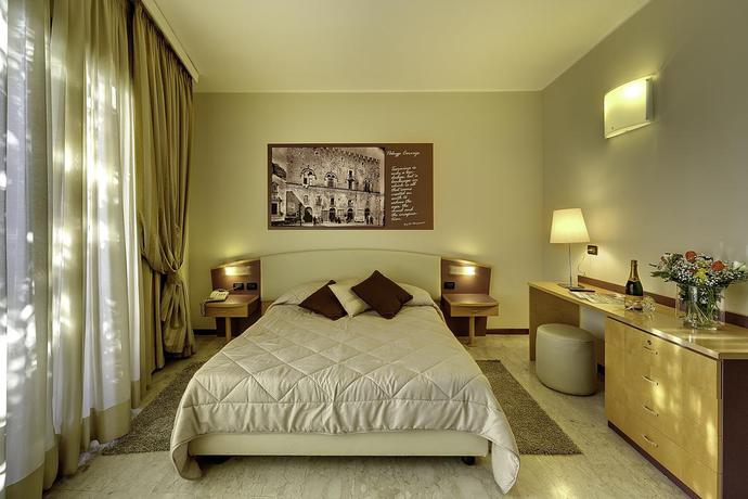 Imagen de la habitación del Hotel Palazzo Santa Caterina. Foto 5