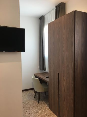 Imagen de la habitación del Hotel Palazzo Scamozzi. Foto 13