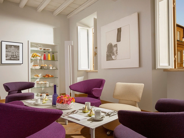 Imagen del bar/restaurante del Hotel Palazzo Scanderbeg. Foto 3