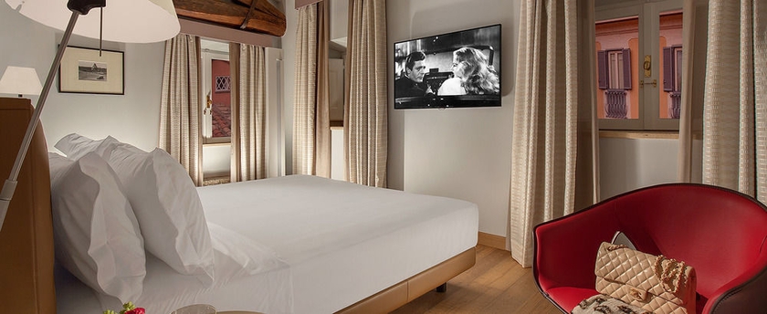 Imagen de la habitación del Hotel Palazzo Scanderbeg. Foto 9