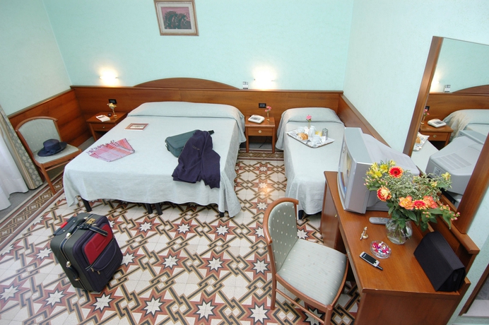 Imagen de la habitación del Hotel Palazzo Vecchio. Foto 10