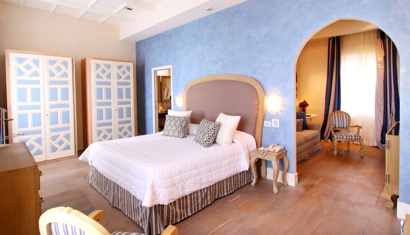 Imagen de la habitación del Hotel Palazzo Vecchio Taormina. Foto 7