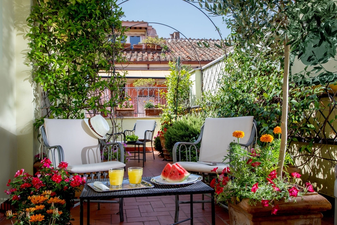 Imagen de los exteriores del Hotel Palazzo Venere. Foto 9