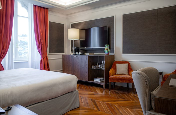 Imagen de la habitación del Hotel Palazzo Venezia. Foto 4