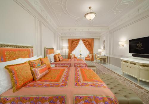 Imagen de la habitación del Hotel Palazzo Versace Macau. Foto 16
