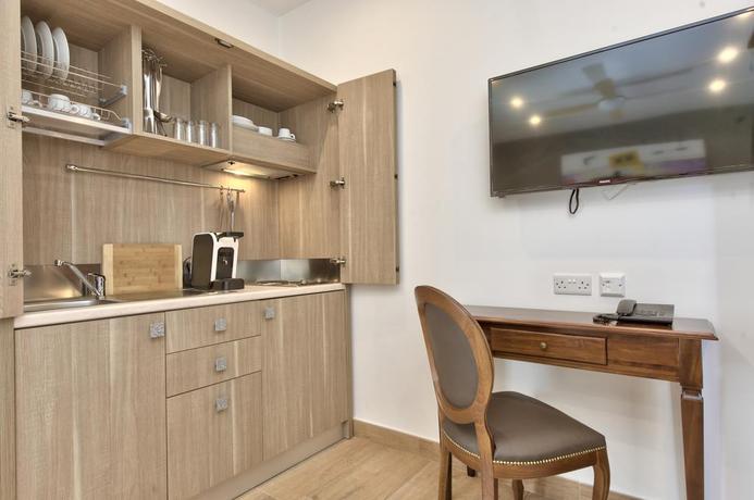 Imagen de la habitación del Hotel Palazzo Violetta. Foto 5