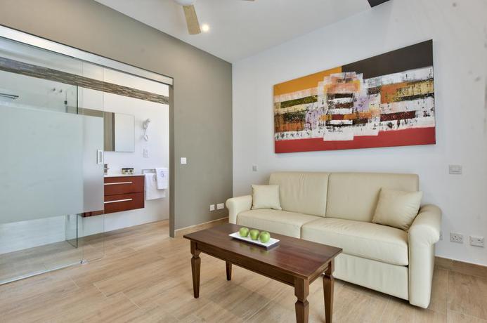 Imagen de la habitación del Hotel Palazzo Violetta. Foto 8