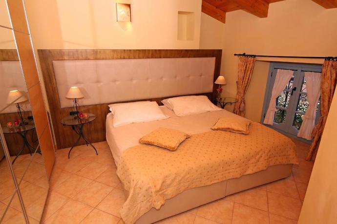 Imagen de la habitación del Hotel Palazzo del Vicer&egrave;. Foto 8