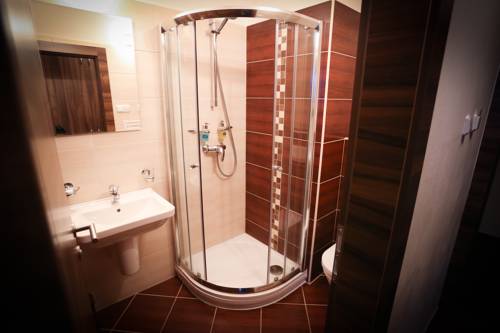 Imagen de la habitación del Hotel Palc&aacute;t. Foto 2