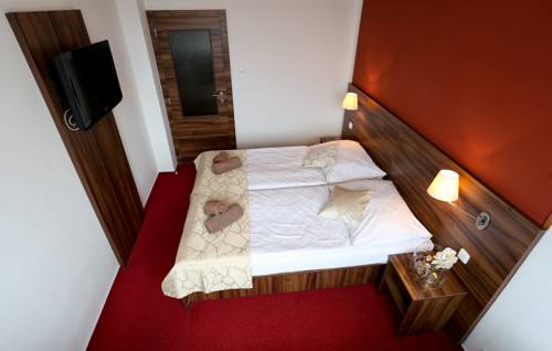 Imagen de la habitación del Hotel Palc&aacute;t. Foto 4