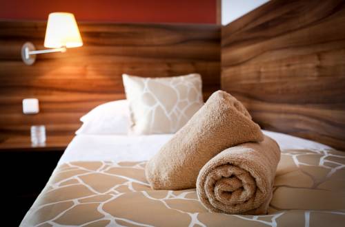 Imagen de la habitación del Hotel Palc&aacute;t. Foto 6