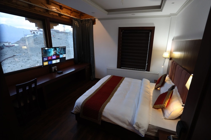 Imagen de la habitación del Hotel Paldan. Foto 13