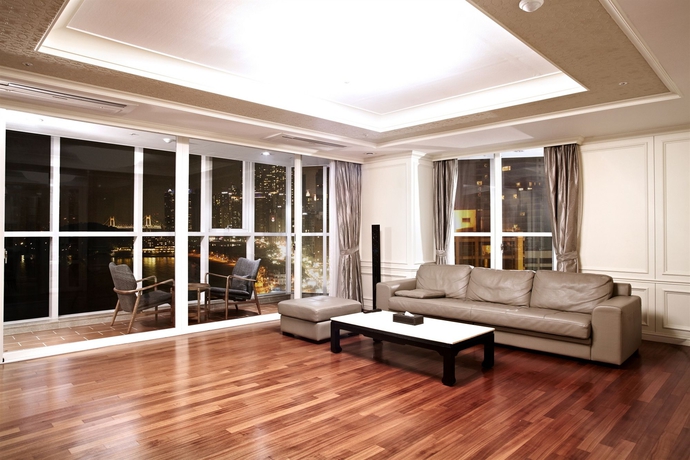 Imagen de los interiores del Hotel Pale De Cz. Foto 16