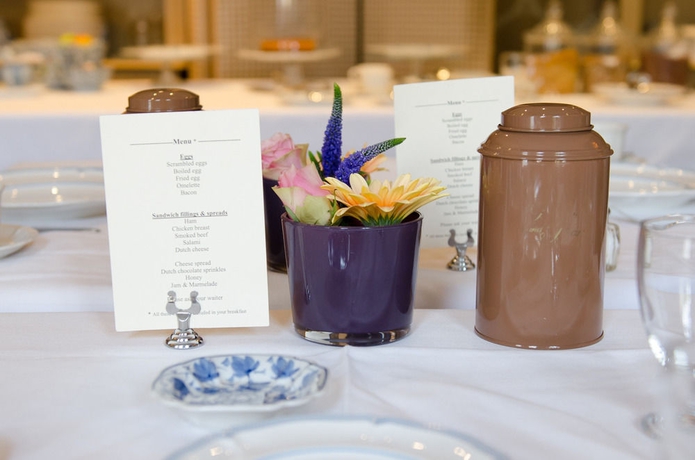 Imagen del bar/restaurante del Hotel Paleis. Foto 3