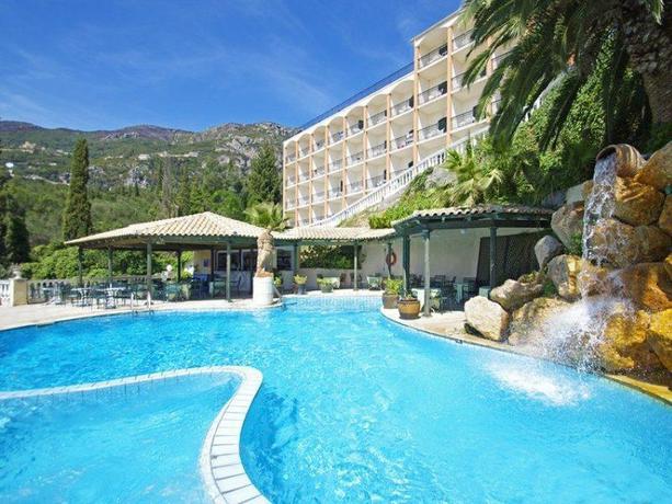 Imagen general del Hotel Paleokastritsa Palace - Adults Only. Foto 3