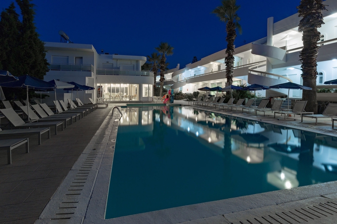 Imagen general del Hotel Paleos Apartments. Foto 2