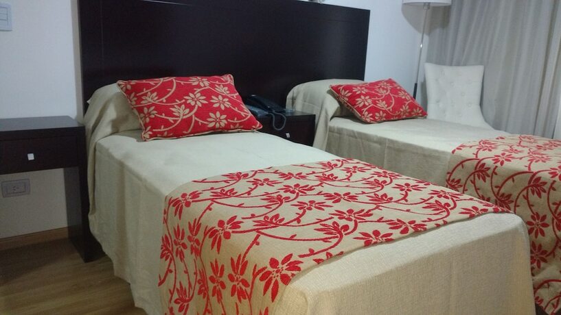 Imagen general del Hotel Palermo Bridge. Foto 9