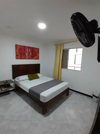 Imagen de la habitación del Hotel Palermo Real. Foto 16