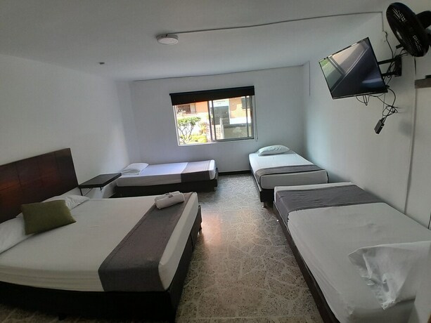 Imagen de la habitación del Hotel Palermo Real. Foto 20