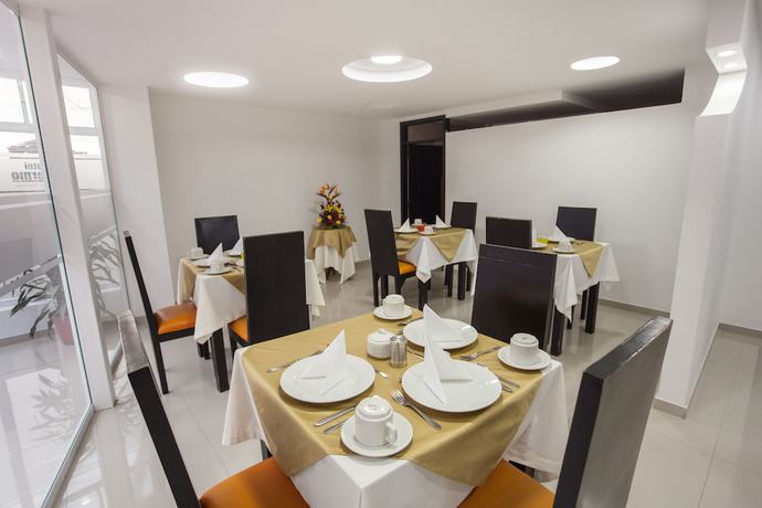 Imagen del bar/restaurante del Hotel Palermo Suite. Foto 5
