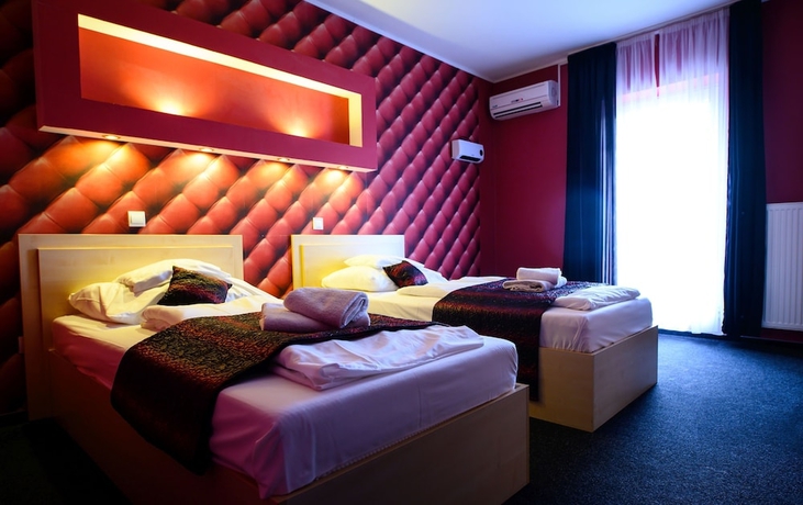 Imagen de la habitación del Hotel Palerm&oacute; Panzi&oacute;. Foto 3