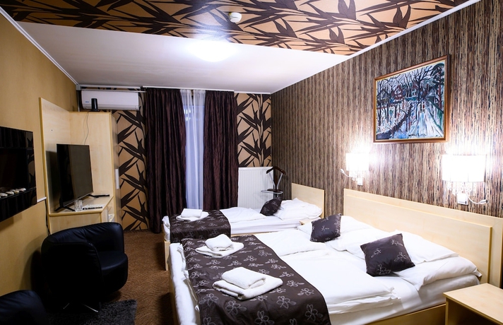 Imagen de la habitación del Hotel Palerm&oacute; Panzi&oacute;. Foto 9