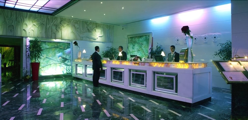 Imagen de los interiores del Hotel Palestine Montaza Alexandria. Foto 17