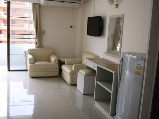 Imagen de la habitación del Hotel Palette Jomtien Longstay. Foto 16