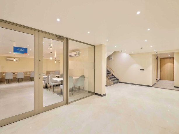 Imagen de los interiores del Hotel Palette Millennium City. Foto 12