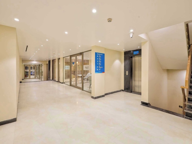 Imagen de los interiores del Hotel Palette Millennium City. Foto 13