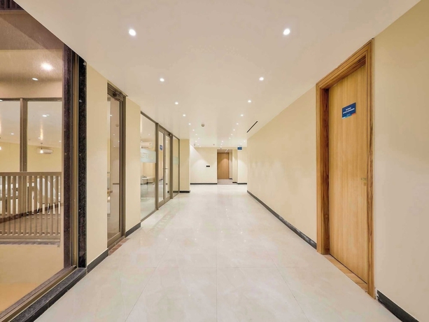 Imagen de los interiores del Hotel Palette Millennium City Gurugram. Foto 16