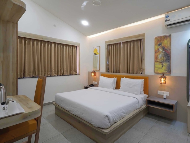 Imagen de la habitación del Hotel Palette The Royal Castle Resort Rajkot. Foto 3