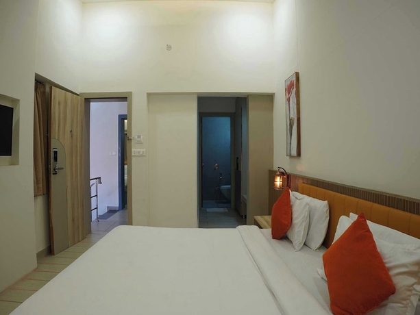 Imagen de la habitación del Hotel Palette The Royal Castle Resort Rajkot. Foto 4