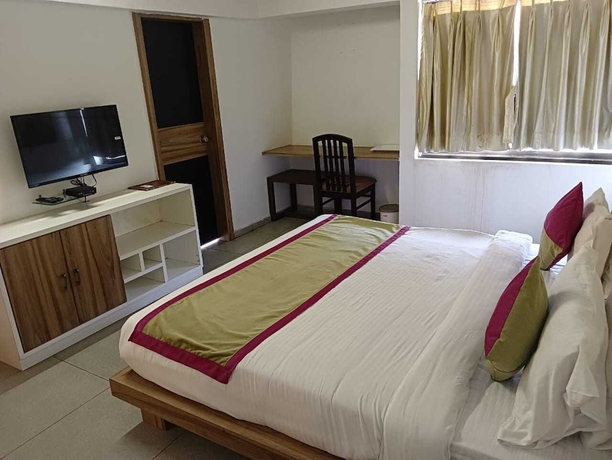 Imagen de la habitación del Hotel Palette The Royal Castle Resort Rajkot. Foto 6
