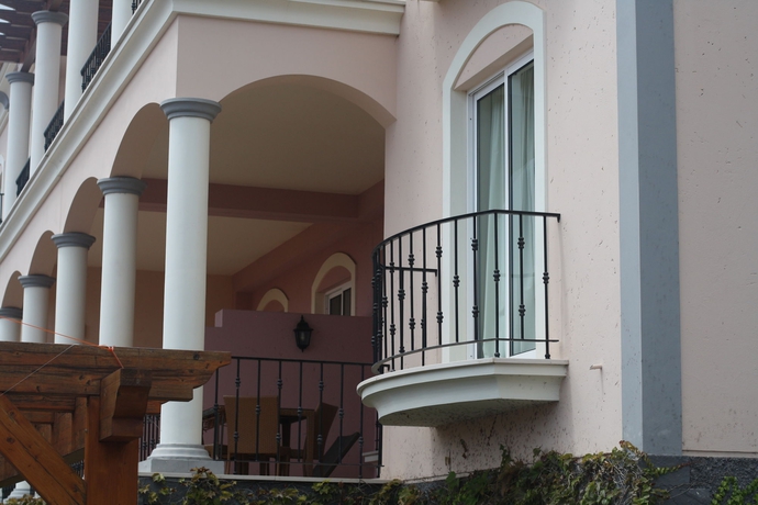 Imagen de la habitación del Hotel Palheiro Village. Foto 11