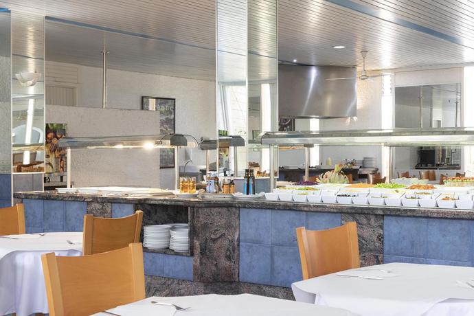 Imagen del bar/restaurante del Hotel Palia Don Pedro. Foto 3