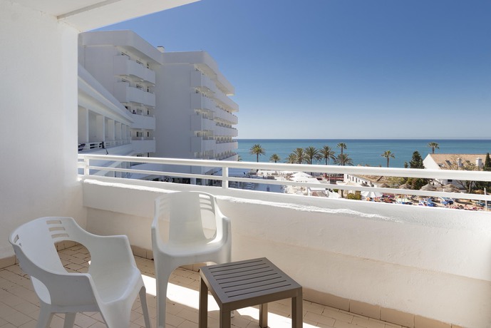 Imagen de los exteriores del Hotel Palia La Roca. Foto 13