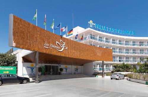 Imagen de los exteriores del Hotel Palia Las Palomas. Foto 10