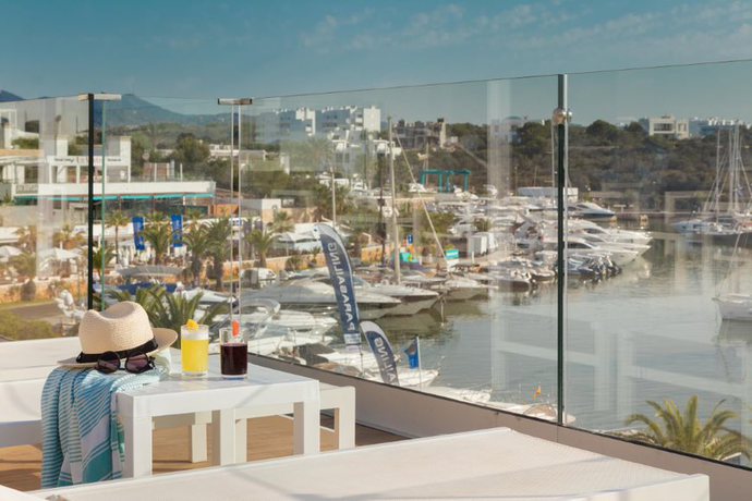 Imagen de los exteriores del Hotel Palia Puerto del Sol. Foto 34