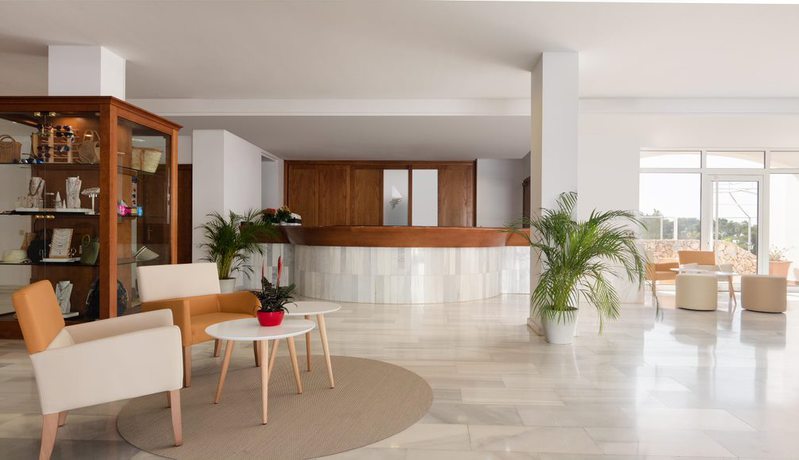 Imagen de los interiores del Hotel Palia Puerto del Sol. Foto 40