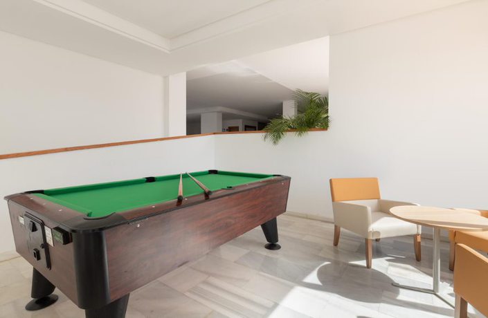 Imagen de los interiores del Hotel Palia Puerto del Sol. Foto 41