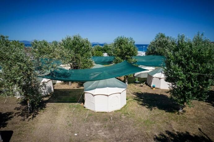 Imagen general del Hotel Paliouri Luxury Bungalows. Foto 11