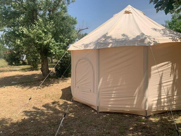 Imagen general del Hotel Paliouri Luxury Bungalows. Foto 19
