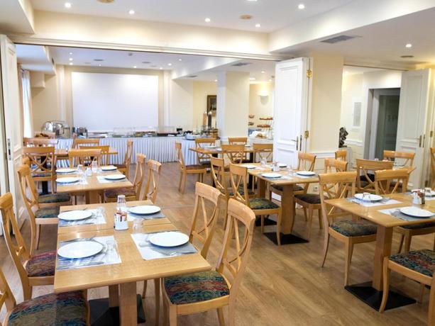 Imagen del bar/restaurante del Hotel Paliria. Foto 2