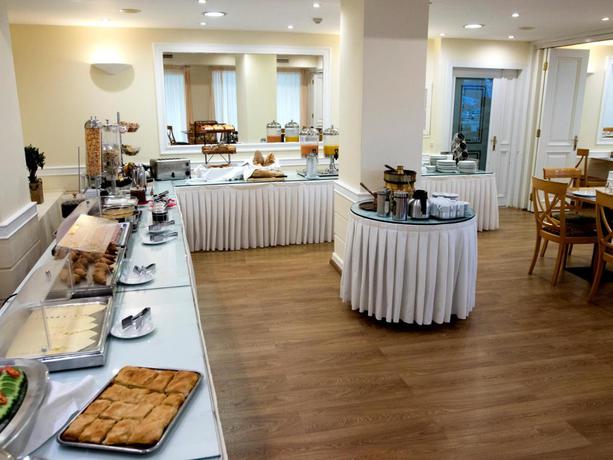 Imagen del bar/restaurante del Hotel Paliria. Foto 3