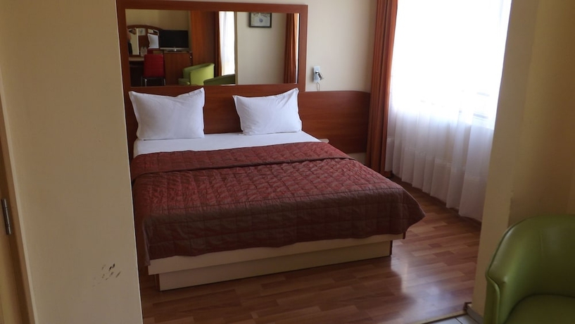 Imagen de la habitación del Hotel Palitra Family. Foto 2