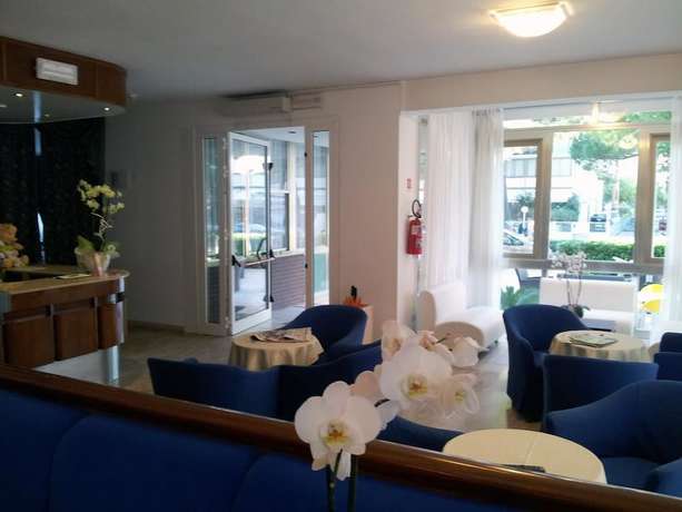 Imagen de los interiores del Hotel Palladio, Cervia. Foto 17