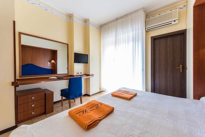 Imagen de la habitación del Hotel Palladio, Cervia. Foto 13