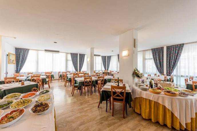 Imagen del bar/restaurante del Hotel Palladio, Cervia. Foto 6